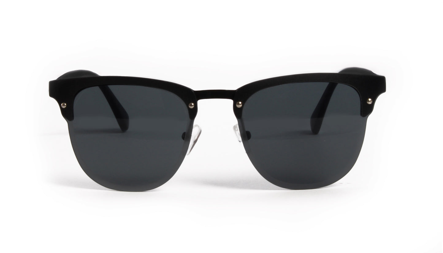 CAMBRIA BLACK SUNGLASS WITH BLACK LENSES