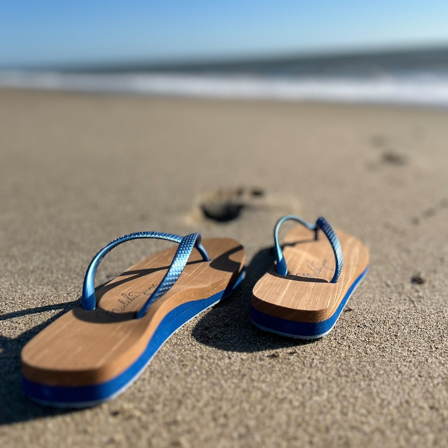 HUNTINGTON FLIP FLOPS WOOD NAVY